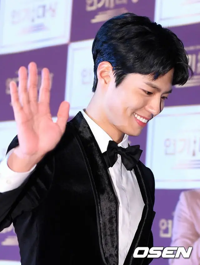 韓国俳優パク・ボゴム（23）が2016年下半期の話題性1位の座を獲得した。