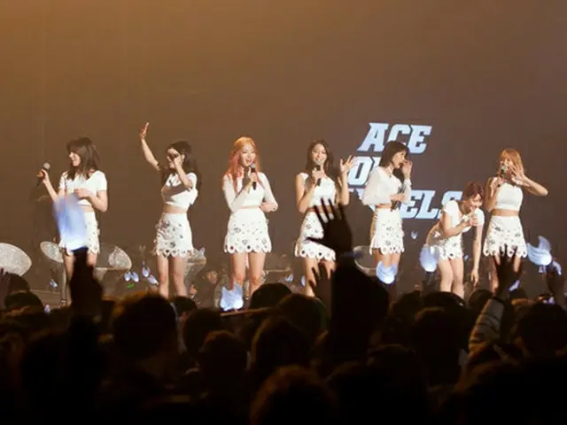 韓国ガールズグループ「AOA」は、ファンからの「約束するよ、いつも今のように」という応援に涙を見せた。（提供:OSEN）