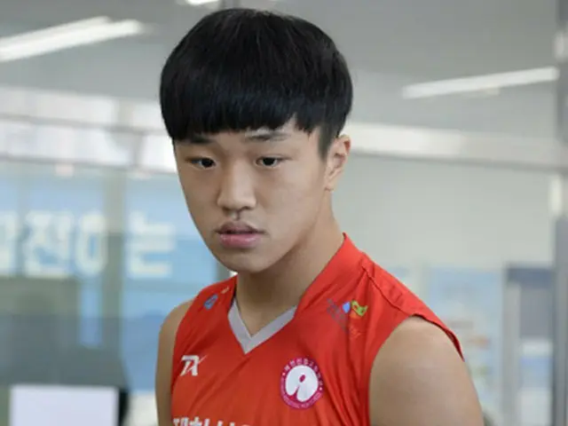 バレーボール男子19歳以下の韓国代表がアジアユース選手権大会において、組1位で8強進出を決めた。