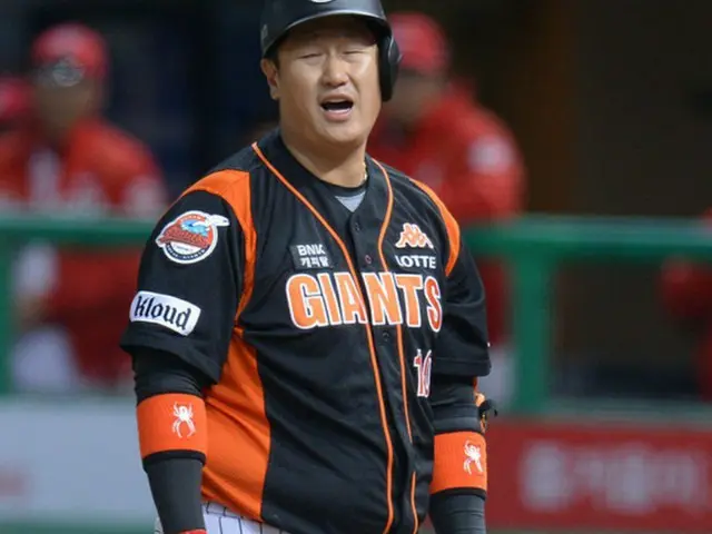 韓国プロ野球ロッテ・ジャイアンツのイ・デホ（34）が自身の野球人生で初めて、退場処分となった。