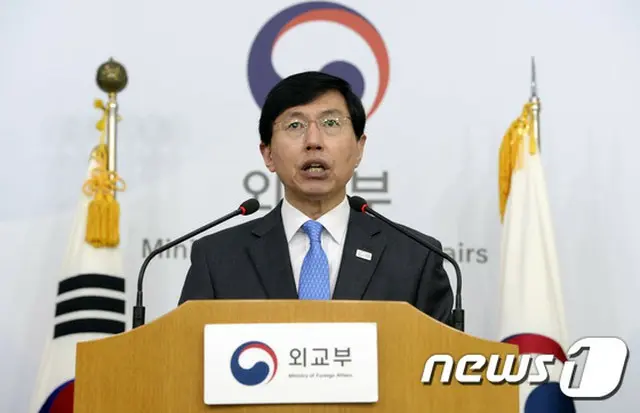 韓国外交部、日本側の「慰安婦合意の再検討必要なし」意見に対し「検討中」