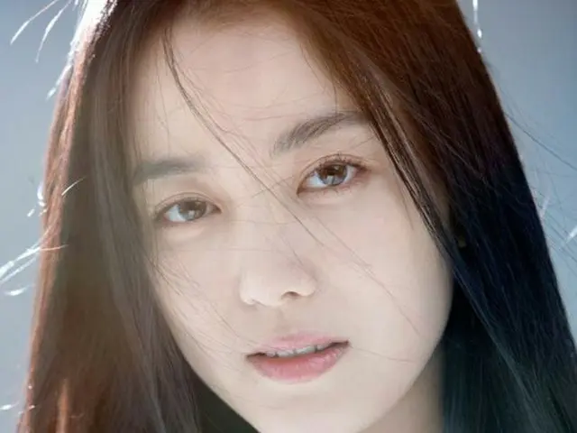 女優イ・ソヨン、MBC「死んでこそ生きる男」に合流…キャリアウーマンに変身！（提供:OSEN）