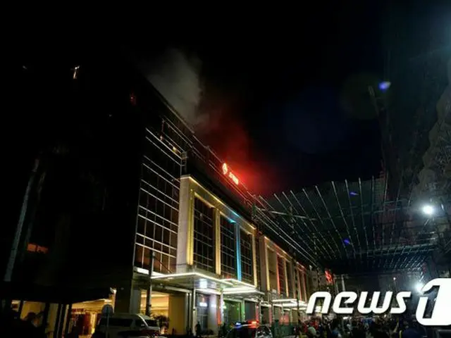 フィリピン・マニラにある複合型リゾートホテルで発砲・放火事件が発生した。被害者のうち、韓国人1人が死亡し、3人が負傷したことが確認された。