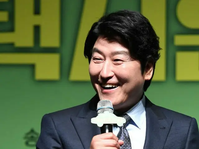 韓国俳優ソン・ガンホ（50）が映画「タクシー運転手」のキャスティング当時、出演を固辞したことを告白した。