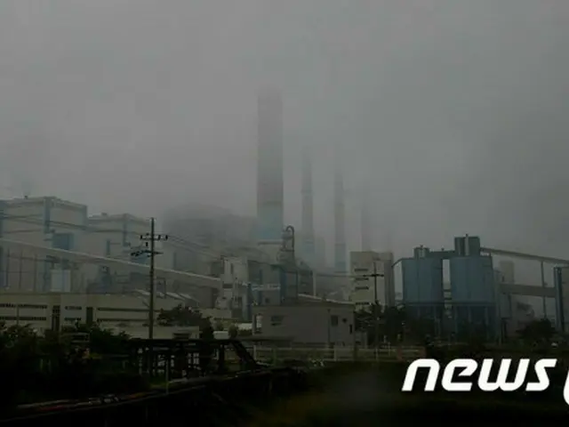 韓国大統領府は28日、年末までに「第8次電力需給計画」を確定し、国会に報告すると明らかにした。