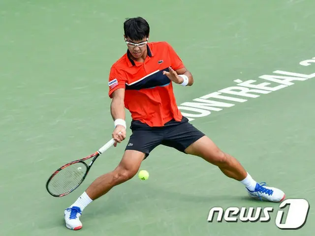 韓国男子テニスの看板”チョン・ヒョン（21、世界ランク56位）が相次いで強豪を破った。