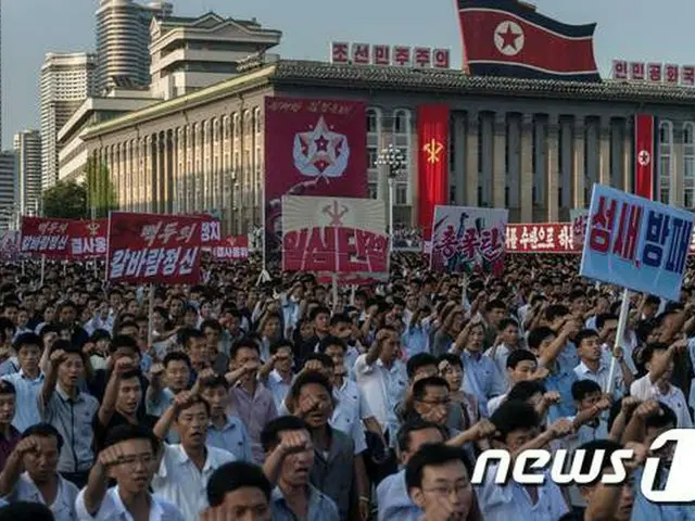 北朝鮮が国連安全保障理事会の対北朝鮮制裁決議案を全面排撃した“政府声明”を支持する大規模な平壌市群衆集会を開催した。