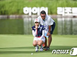 ＜女子ゴルフ＞イ・ボミ、第2Rで首位と3打差の2位に＝韓国ハイワンリゾートレディースオープン
