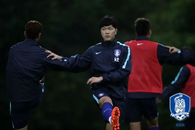 ＜W杯アジア最終予選＞韓国代表キム・ヨングォン主将 「無条件、勝利しなければならない」（提供:news1）