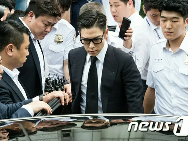 韓国の人気グループ「BIGBANG」T.O.P（29、本名:チェ・スンヒョン）と共に大麻吸煙容疑で起訴された元練習生の女が控訴審でも執行猶予を言い渡された。