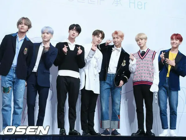 「防弾少年団」・「BLACKPINK」、Tumblrで「最高のK-POPグループ」に選定(画像:OSEN)