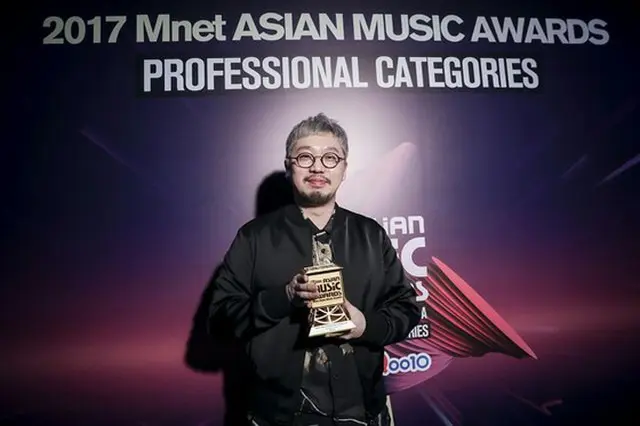 韓国芸能事務所Big Hitエンターテインメントの首席プロデューサー、Pdogg（34）がベストプロデューサー賞を受賞した。（提供:OSEN）