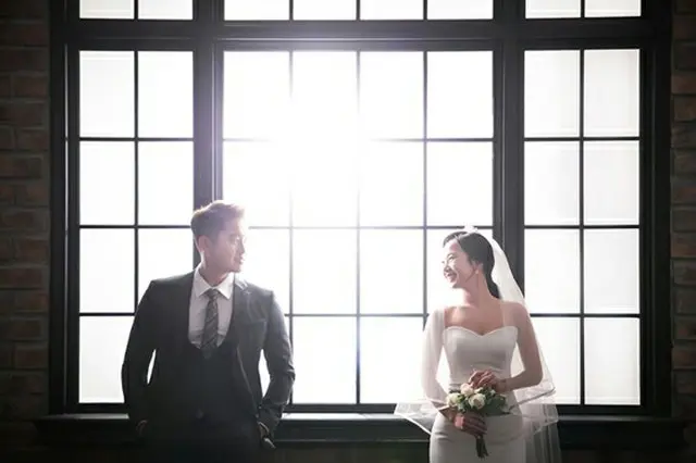 ＜野球＞ハンファ投手キム・ジンヨン、12年間交際を経て16日結婚へ（提供:OSEN）