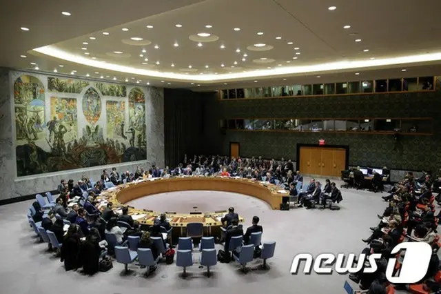 韓国政府は20日、国連総会北朝鮮人権決議が本会議でも無投票で採択されたことを歓迎する立場を明かした。
