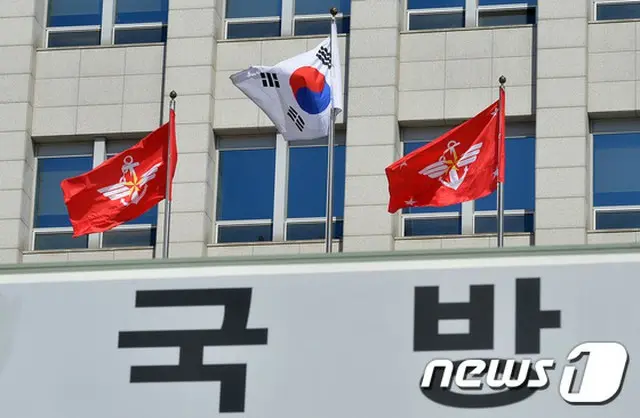 北朝鮮軍兵士、また韓国側へ亡命