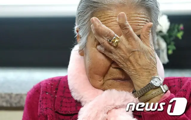 慰安婦合意「再協議は求めない」と公式発表した韓国政府、元慰安婦が憤慨 「政府が欺いた」