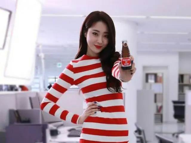 「NINE MUSES」キョンリ、チョン・ヒョンムとビタミン飲料のCMモデルに抜てき(提供:OSEN)
