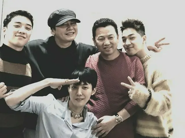 YGエンターテインメントのヤン・ヒョンソクプロデューサーが「BIGBANG」G-DRAGONの入隊を応援した。（提供:OSEN）