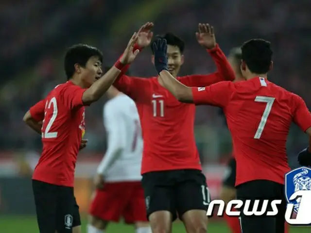 ＜サッカー＞FIFAランキング、韓国は2ランクダウンの61位に（提供:news1）