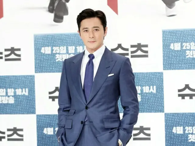 韓国俳優チャン・ドンゴンが「Suits」のキャラクター＝チェ・ガンソクと自分のシンクロ率が100%に近いと話した。（提供:news1）