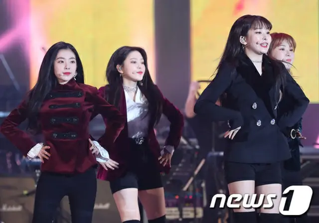 先月1日の平壌公演に出演した「Red Velvet」、金正恩氏の印象に「温かかった」＝韓国