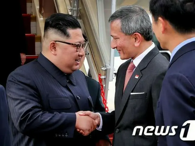 ＜米朝会談＞北朝鮮・李容浩外務相、シンガポールのバラクリシュナン外務大臣と会合