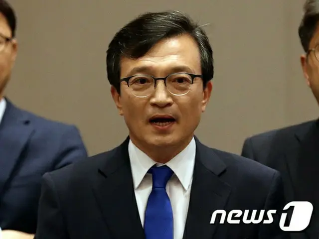韓国・青瓦台（大統領府）は13日、米国のトランプ大統領の「米韓合同軍事演習の中止」発言と関連し、「正確な意味や意図を把握する必要がある」と述べた。（提供:news1）