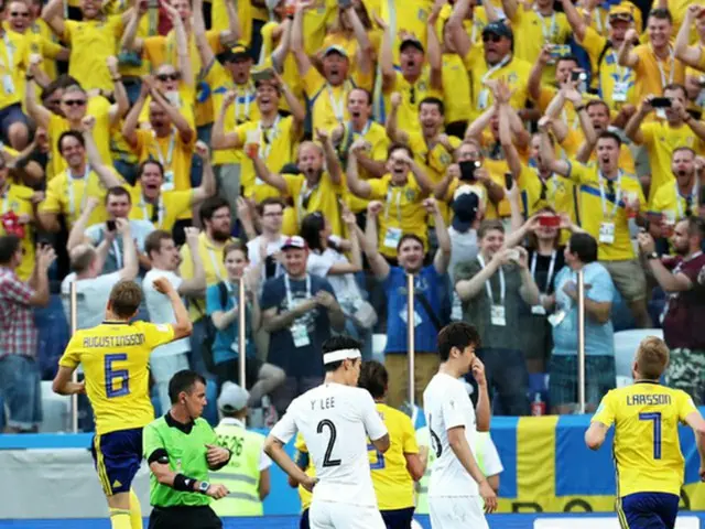韓国が「2018 FIFAワールドカップ ロシア」初戦で、ペナルティーキック（PK）によるゴールを許し、敗北を喫した。