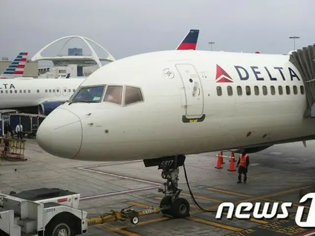 デルタ航空の韓国系スタッフ、韓国語を使用し解雇…会社を提訴