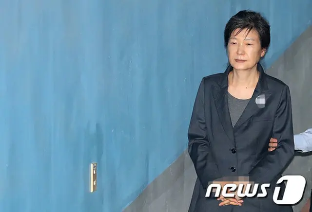 ”国政介入”朴槿恵前大統領に控訴審で「懲役30年」求刑＝韓国