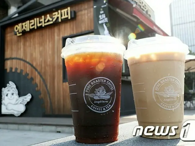韓国のコーヒーチェーン「Angel-in-us Coffee」、韓国初のストローなしのふたを導入（提供:news1）