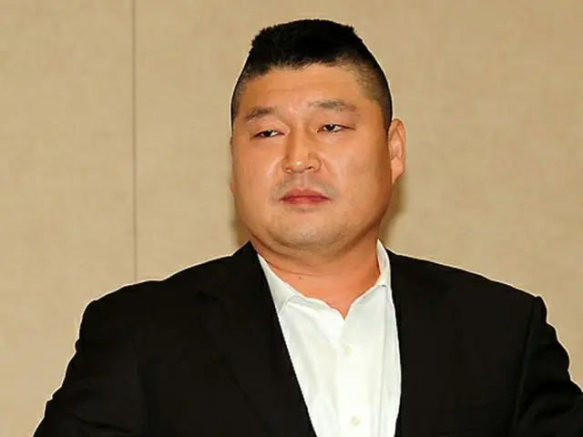 人気タレント カン・ホドンの父親が死去…ロケ先より急きょ帰国へ