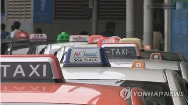 ソウル市内のタクシー乗り場（資料写真）＝（聯合ニュース）