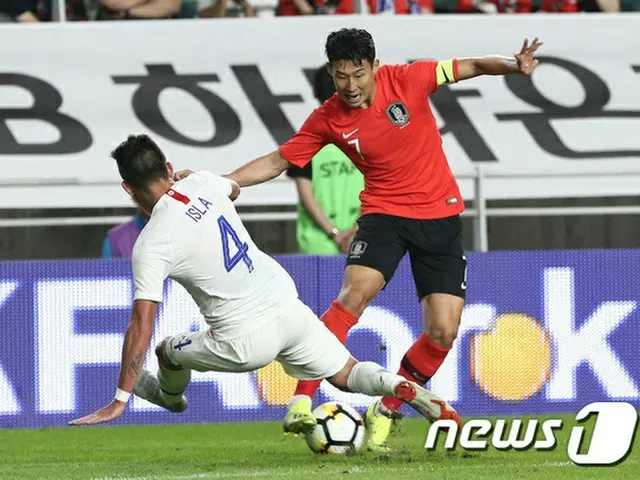＜サッカー＞韓国代表、”世界12位”強豪チリにスコアレスドロー