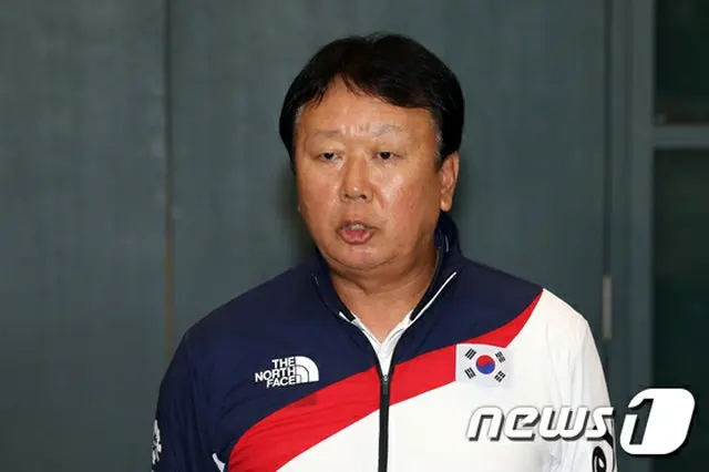 野球韓国代表のソン・ドンヨル監督、「請託禁止法」調査へ＝権益委員会