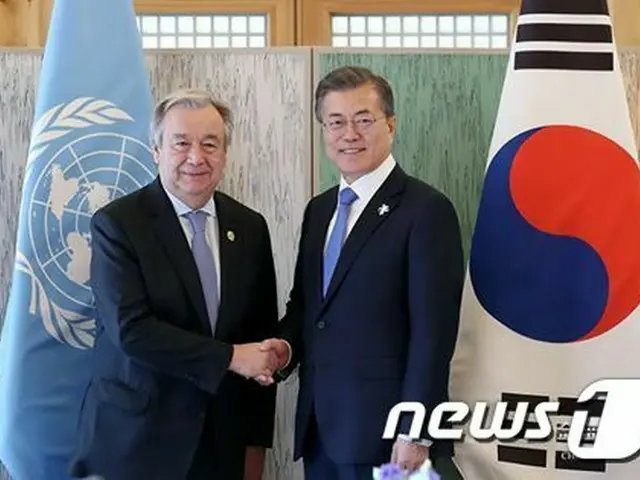 文大統領、国連事務総長と会談…朝鮮半島問題に関して意見交換