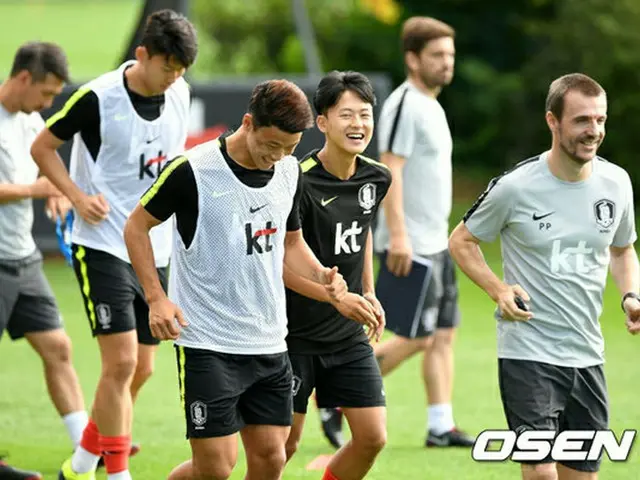 ＜サッカー＞韓国代表、招集初日から攻撃陣のシュート特訓…“攻撃力補強”へ