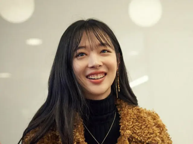 韓国女優兼歌手のソルリ（24、本名:チェ・ジンリ、元f(x)）が、ポップアップストアをオープンし、ファンとの交流を深める。（提供:OSEN）
