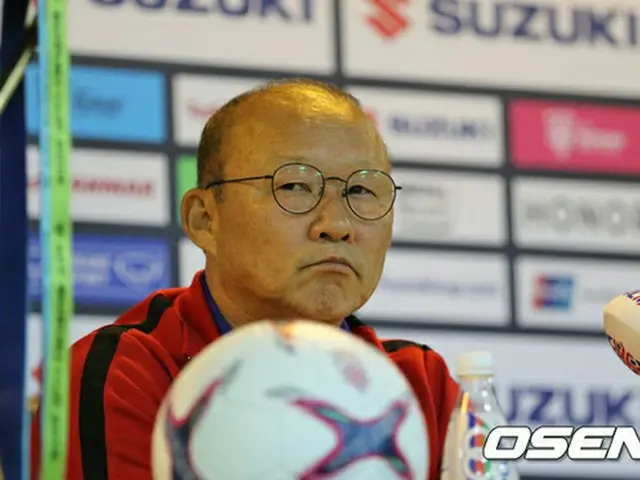 ＜サッカー＞“北朝鮮と引き分け”パク・ハンソ監督「ベトナムはアジアカップに向けさらなる練習が必要」