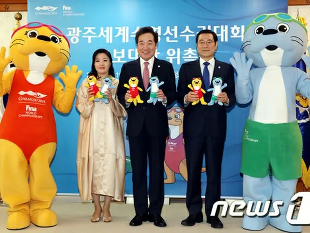 李総理、北朝鮮の「光州世界水泳選手権」出場に期待