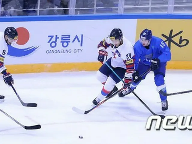韓国男子アイスホッケー代表チーム、世界選手権控えて招集訓練（提供:news1）