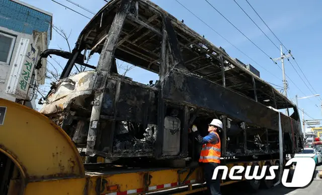 韓国の大規模山火事、被災者は829人に