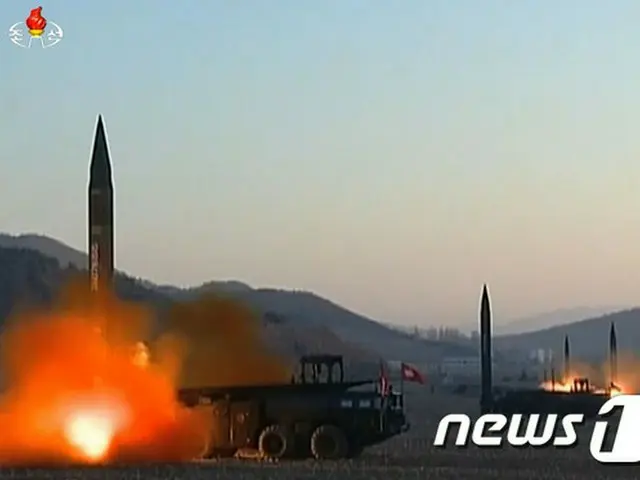 北朝鮮が4日午前、短距離ミサイルを東方向に発射した。（写真は過去に朝鮮中央放送が報道した弾道ミサイル発射場面/提供:news1）