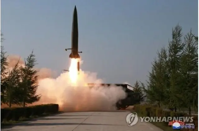 5月9日に北朝鮮が発射した短距離ミサイル＝（朝鮮中央通信＝聯合ニュース）《転載・転用禁止》