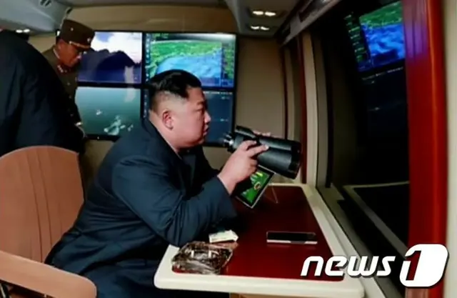 正恩氏、新型戦術誘導弾発射を視察 「米韓軍事演習への警告」