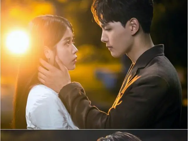 tvN土日ドラマ「ホテルデルーナ」で、誰もが待っていたIUとヨ・ジングのキス1秒前のスチールが公開された。（提供:OSEN）