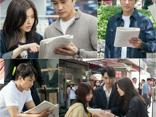 tvN新月火ドラマ「偉大なショー」のソン・スンホン、イ・ソンビン、ノ・ジョンウィの台本を読み込む姿が公開された。（提供:OSEN）