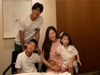 ＜サッカー＞江原FCのチョン・ジョグク選手、妻が第3子を妊娠「5人家族になる」