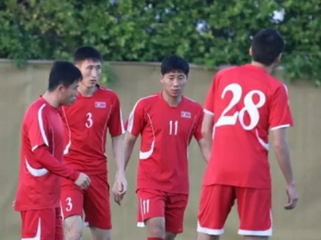 サッカー北朝鮮代表のチョン・イルグァン（右から２人目、資料写真）＝（聯合ニュース）