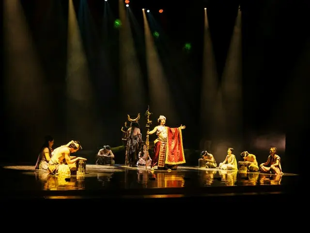 人類史上、一番偉大で聖なる人生で教えを説くブッダの人生をミュージカルで制作した「Siddhartha」が、ソウル・オリンピック公園内WOORI金融アートホールにて5日から上演が始まった。（提供:WoW！Korea）